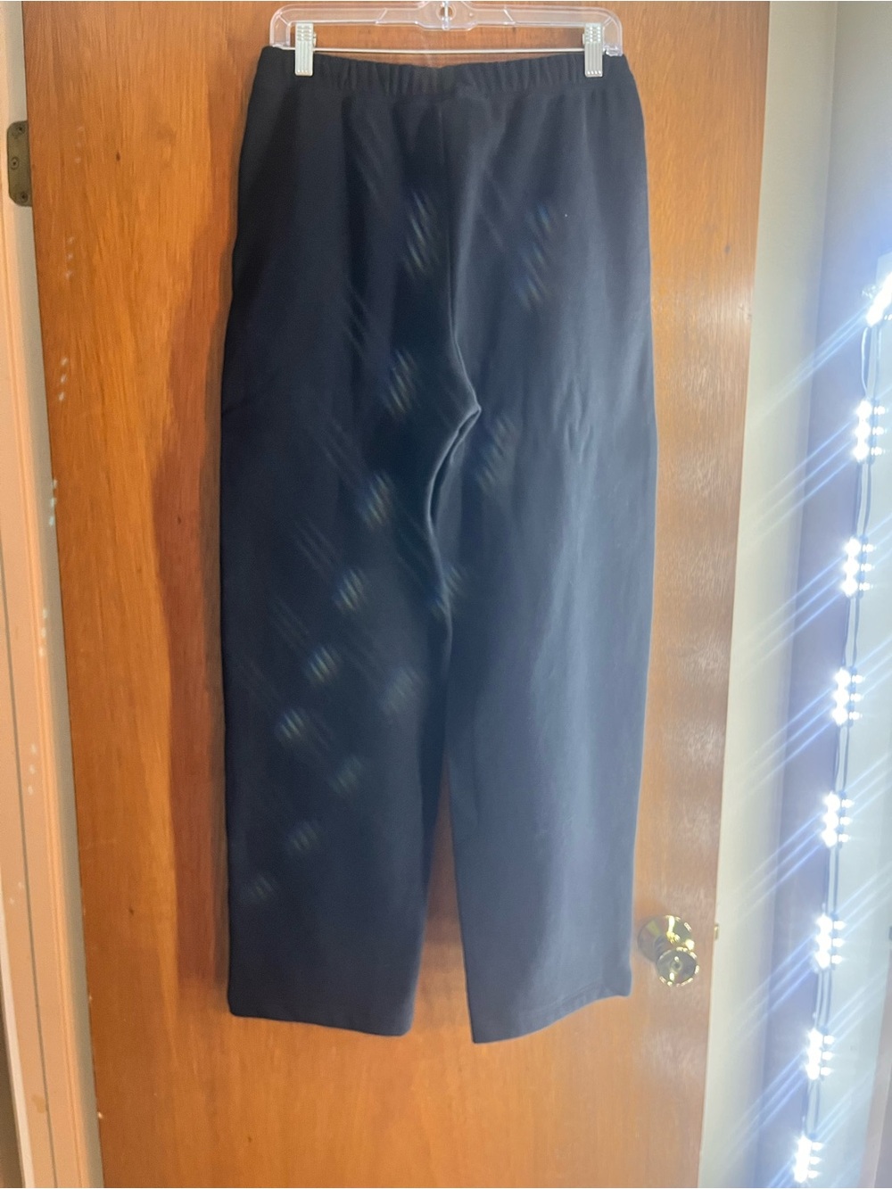 Skims BRAND NEW straight leg joggers - Picture 2 of 5